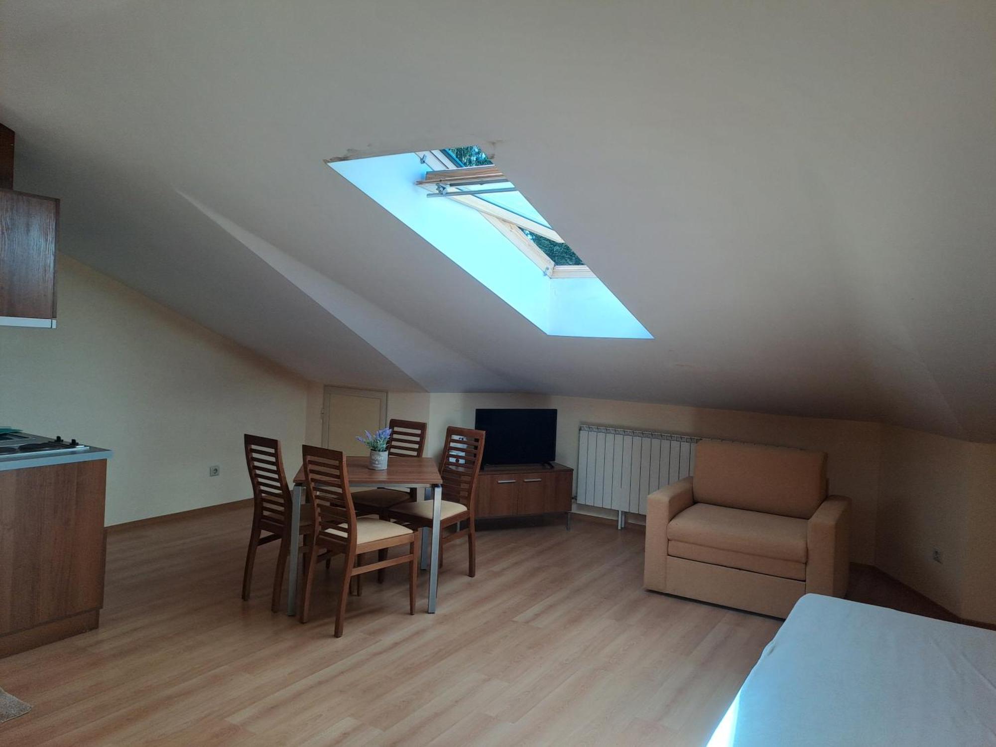 Family Studio 407, Villa Park 波罗维茨 外观 照片